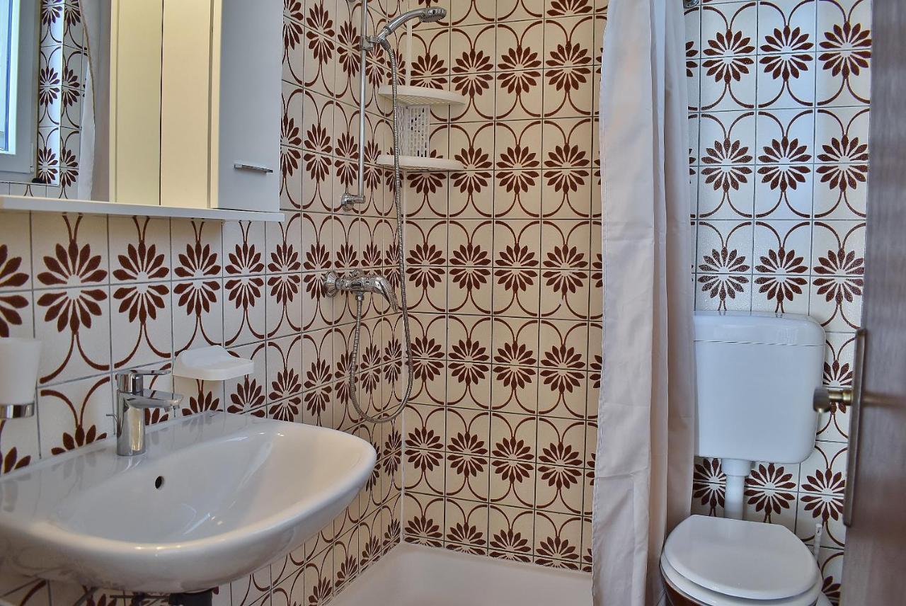 Apartments Zenko Rab Town Dış mekan fotoğraf