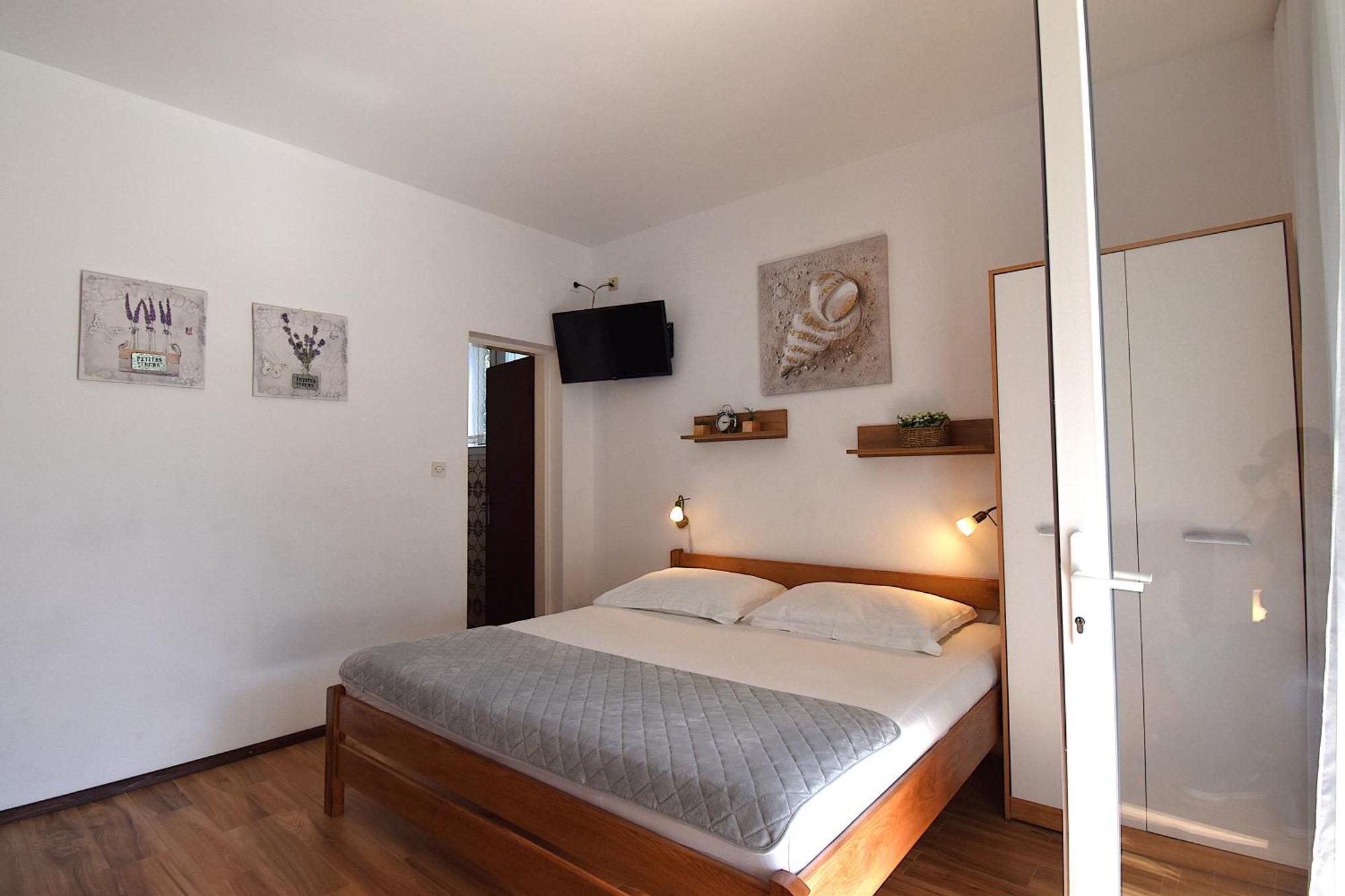 Apartments Zenko Rab Town Dış mekan fotoğraf