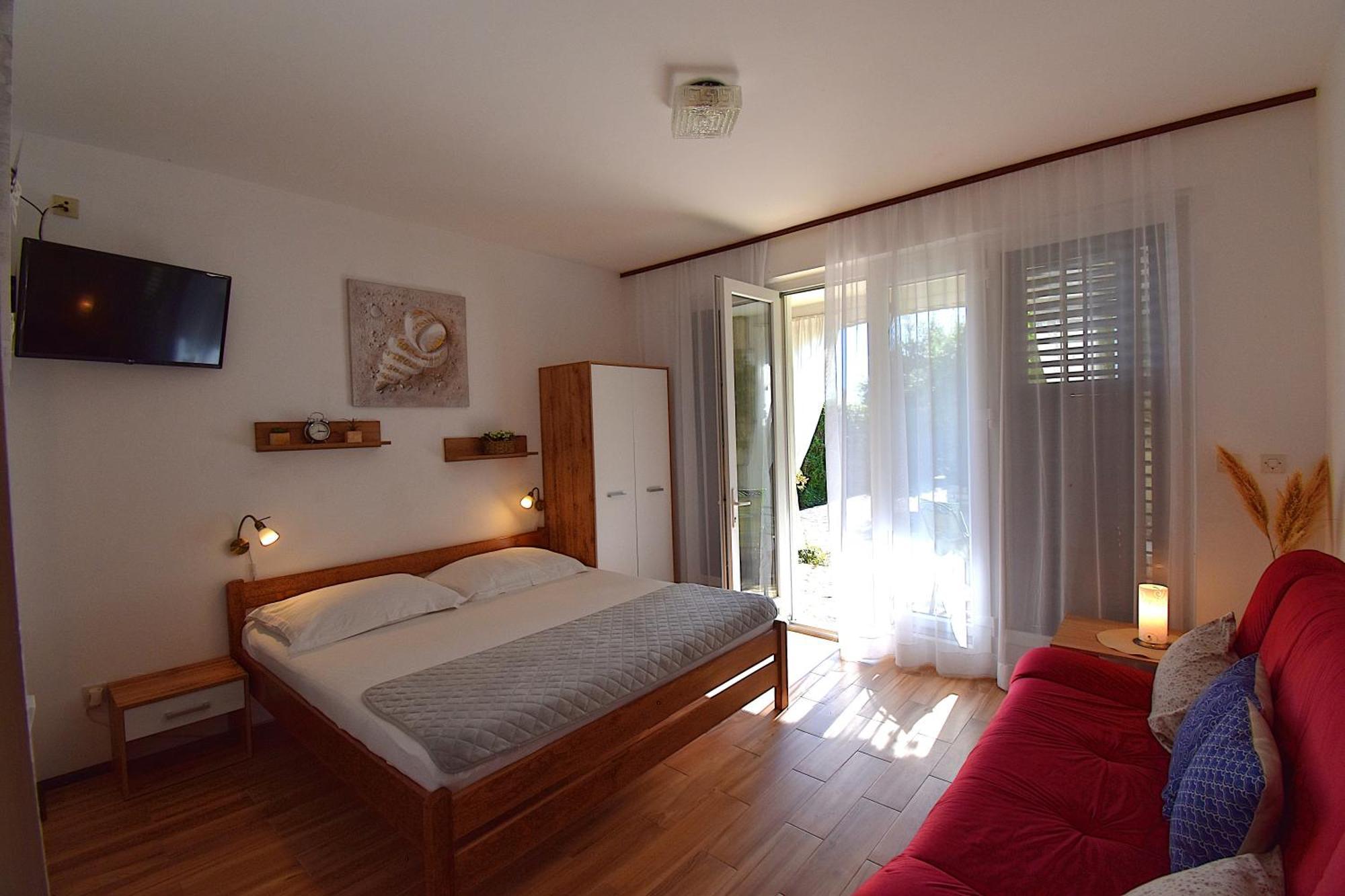 Apartments Zenko Rab Town Dış mekan fotoğraf