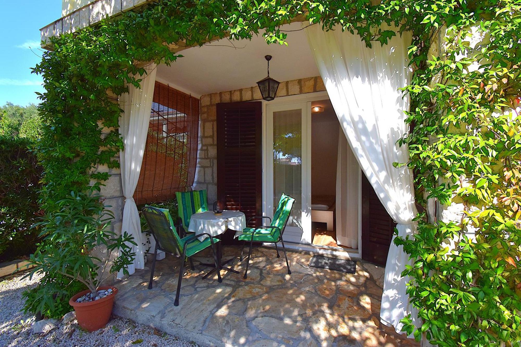 Apartments Zenko Rab Town Dış mekan fotoğraf